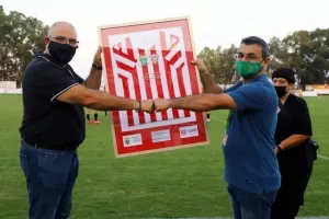 Όμορφες στιγμές πριν τη σέντρα (βίντεο/φώτος)