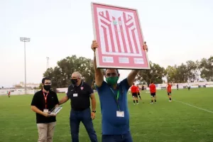 Όμορφες στιγμές πριν τη σέντρα (βίντεο/φώτος)