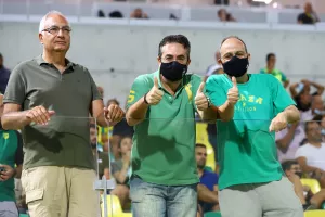Η ΑΕΚ είναι ΕΔΩ- Πήρε το ντέρμπι με "Τρίσκο" και Ματ! (φώτος)