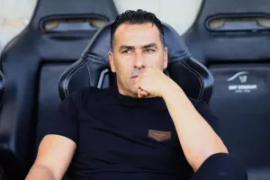 Το ΑΠΟΕΛ τις ευκαιρίες, ο Ολυμπιακός το σπουδαίο τρίποντο! (φώτος)