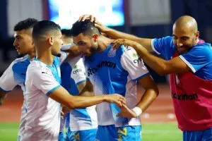 Γαλάζιο το ντέρμπι με ανατροπή και 3 στα 3 ο Απόλλωνας! (φώτος)