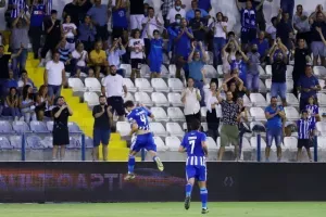 "Κάπτεν" και Λάζαρος σφράγισαν μια... αγχωτική νίκη (φώτος)