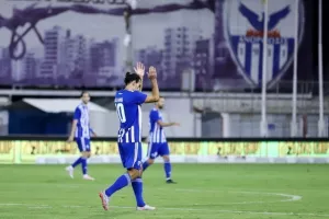 "Κάπτεν" και Λάζαρος σφράγισαν μια... αγχωτική νίκη (φώτος)