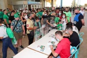 Το Fan Day με τον... "τρελό Γερμανό"! (Φώτος)