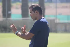 Ο προπονητής Νούνο Μοράις (φώτος)