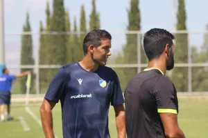 Ο προπονητής Νούνο Μοράις (φώτος)