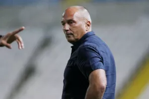Συμβιβασμός και... βαθμός (Φώτος)