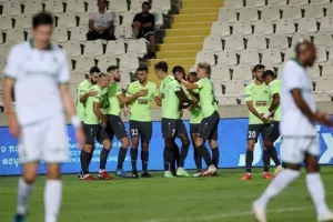 Συμβιβασμός και... βαθμός (Φώτος)
