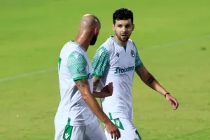 Φιλικό... διπλό με Ντούρις, ανησυχία για Μιξ! (φώτος)