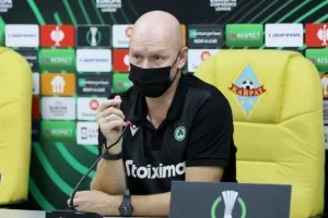 Μπεργκ: "Αν πρέπει να διαλέξω προτεραιότητα είναι το πρωτάθλημα-Έχω πολύ καλούς αμυντικούς"