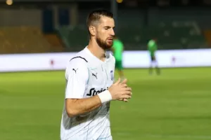 Άντεξε με 10 και "τρίποντο" με Γιάνγκα! (Φώτος)