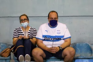Άντεξε με 10 και "τρίποντο" με Γιάνγκα! (Φώτος)