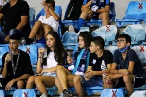 Άντεξε με 10 και "τρίποντο" με Γιάνγκα! (Φώτος)