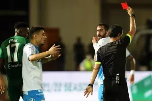 Άντεξε με 10 και "τρίποντο" με Γιάνγκα! (Φώτος)