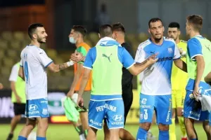 Άντεξε με 10 και "τρίποντο" με Γιάνγκα! (Φώτος)
