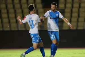 Έκανε το καθήκον του και... βλέπει ΑΕΛ!  (Φώτος)