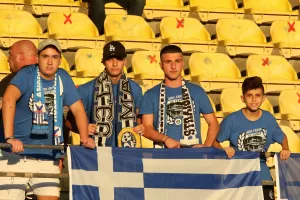 Εξακολουθούν να πιστεύουν στην ομάδα