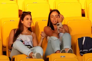 Αντωνία / Ανόρθωση