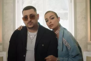(Μad Clip) Πώς η Ελένη Φουρέιρα δεν μπήκε στη μοιραία Porsche