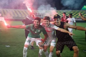 Επιστρέφει, στο γήπεδο που... επέστρεψε! (Φώτος)