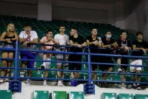 "Πάρτι" στη Λευκωσία ο Ολυμπιακός! (φώτος)