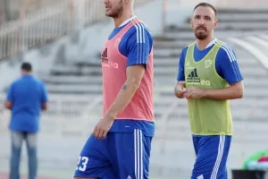 Η Δόξα "προσγείωσε" την Ανόρθωση! (φώτος)