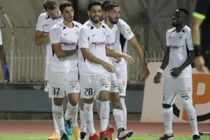 Η Δόξα "προσγείωσε" την Ανόρθωση! (φώτος)