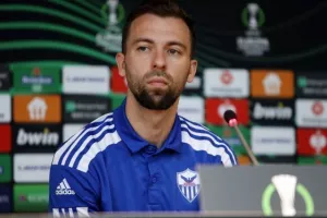 ΤΙΜΟΥΡ: "Τρώγοντας έρχεται η όρεξη, μπορούμε να προκριθούμε"