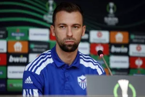 ΤΙΜΟΥΡ: "Τρώγοντας έρχεται η όρεξη, μπορούμε να προκριθούμε"