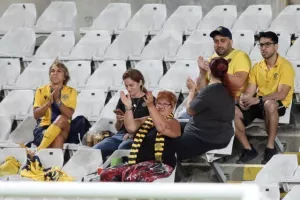 ΦΩΤΟΣ από τις κερκίδες του ΓΣΠ