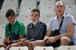 ΦΩΤΟΣ από τις κερκίδες του ΓΣΠ