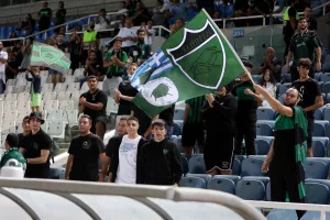 ΦΩΤΟΣ από τις κερκίδες του ΓΣΠ