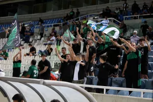 ΦΩΤΟΣ από τις κερκίδες του ΓΣΠ