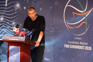 Η διάσκεψη για το Eurobasket 2025: "Η επιλογή μας θα είναι να γίνουν στην Κύπρο οι αγώνες της Εθνικής Ελλάδος"