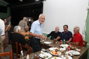 ΦΩΤΟΡΕΠΟΡΤΑΖ/Όλοι εκεί για τον Γκρέγκορι