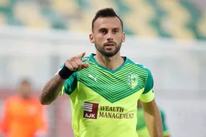 Ενα γκολ ίσον 10 δέντρα!