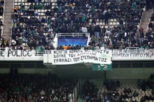 ANO/Πριν 4665 μέρες, με 60 χιλιάδες κόσμο και Τιμούρ! (φώτος)