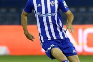 "Κάπτεν" και Λάζαρος σφράγισαν μια... αγχωτική νίκη (φώτος)