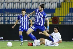 "Κάπτεν" και Λάζαρος σφράγισαν μια... αγχωτική νίκη (φώτος)