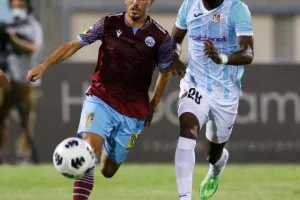 Πρεμιέρα με… μηδέν στο ντέρμπι  (φώτος)