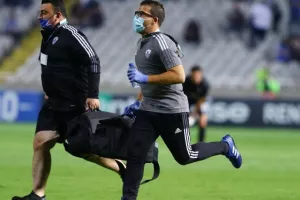 Με το αριστερό... η επιστροφή (Φώτος)