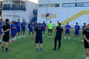 Προπόνηση ΑΠΟΕΛ/ Κλικς... με Σωφρόνη