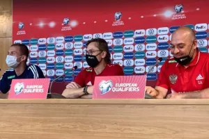 Barinov και Karpin:"Η Κύπρος είναι σοβαρός αντίπαλος/Πρέπει να κτυπήσουμε τις αδυναμίες της"