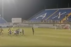 Φινάλε στο "Δασάκι"/ Χειροκρότημα και "ΠΑΕΕΚ – Κερύνεια – Επιστροφή"! (Βίντεο)