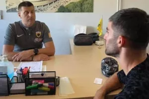 Η πρώτη συνάντηση Μιλόγεβιτς-Μοχαμαντί