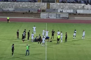 Απρόοπτο με Βαρέλα/ Χτύπημα στο κεφάλι - Έφυγε με ασθενοφόρο (Φώτος/Βίντεο)