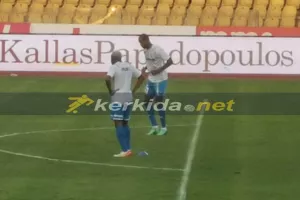 Αντί για μέσο, Νταμπό!
