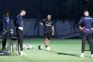 Φουλάρει... για Πάφο (Φώτος)