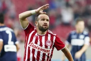 «Σωστά δεν καταλογίστηκε πέναλτι στον Βαλμπουενά» (βίντεο)