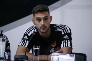 Παπαπέτρου: «Ήταν φοβιστικό να έχεις απέναντί σου τον Παναθηναϊκό του Παύλου»